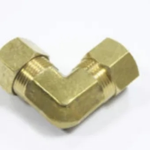 90 Degree Male Elbow