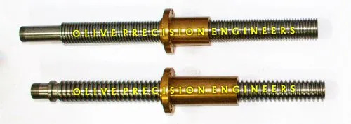 Trapezoidal Lead Screw And Nut - Size: Standard