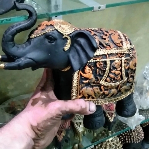 Wooden Elephant Showpiece