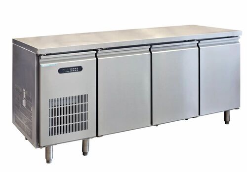 Undercounter Bar Refrigerator