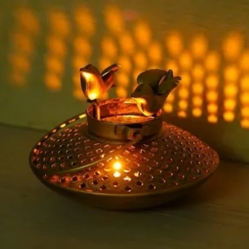 Table decoration item
