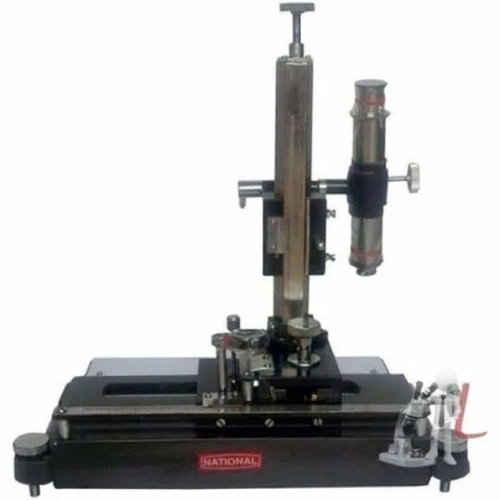 Scientific Travelling Microscope