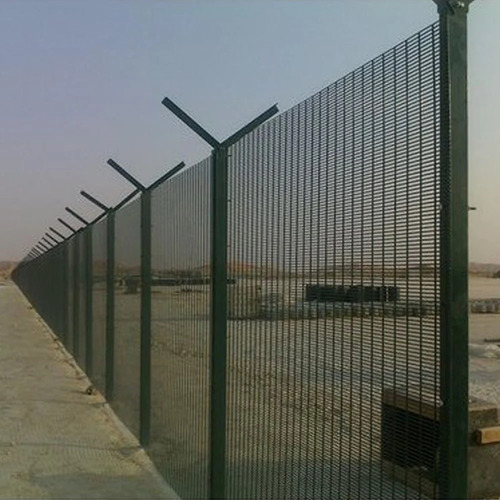 1X1 Inch Gi Chain Link Wire Mesh Fencing Wire - Application: Commercial Site