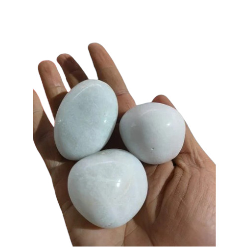 White Polished Pebble Stone