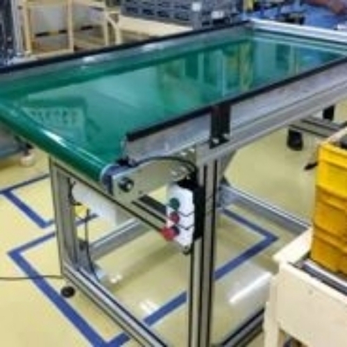 Single punch table press machine