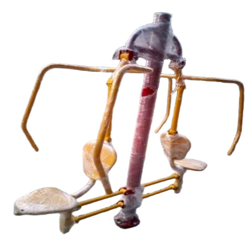 Gym Outdoor Mild Steel Chest Press Machine