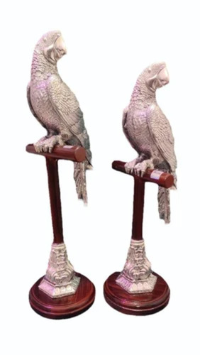 18Inch Silicone Rubber Silver Plated Par-Rot Statue - Features: Easy To Clean And Maintain
