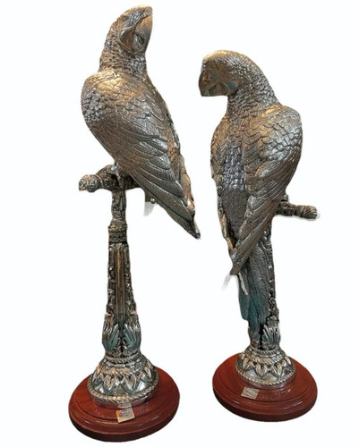 18inch Silver Plated Par-rot Statue - Features: Fine Detailing Craftsmanship