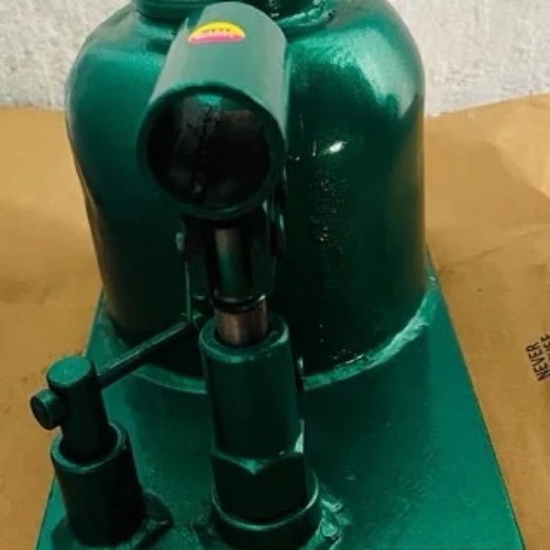 press-machine