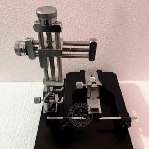Stereotaxic Apparatus