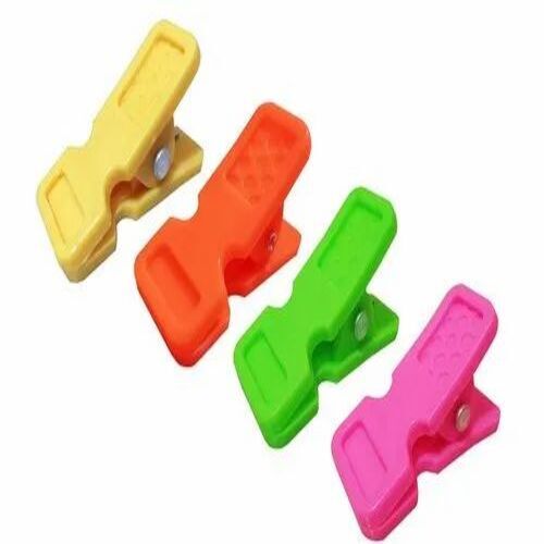 Plastic Fancy Cloth Clip