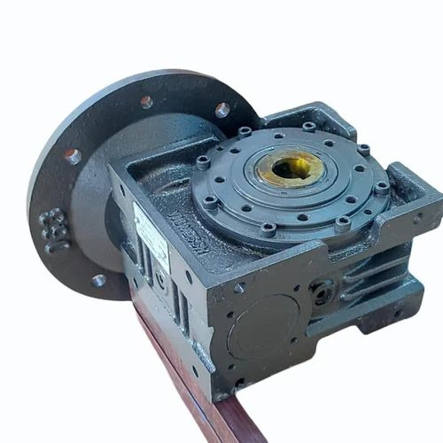 02 Cast Iron Casing Shaft Mounted Worm Gear Box