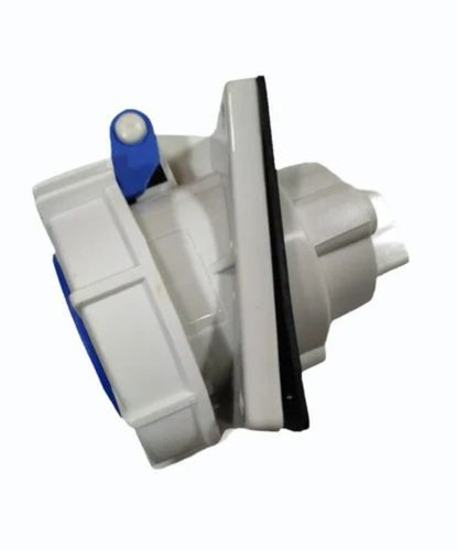 16 A 3 Pin Angled Socket