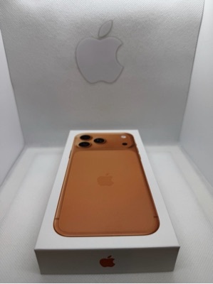 Apple Iphone - Charger Type: Wireless Charging