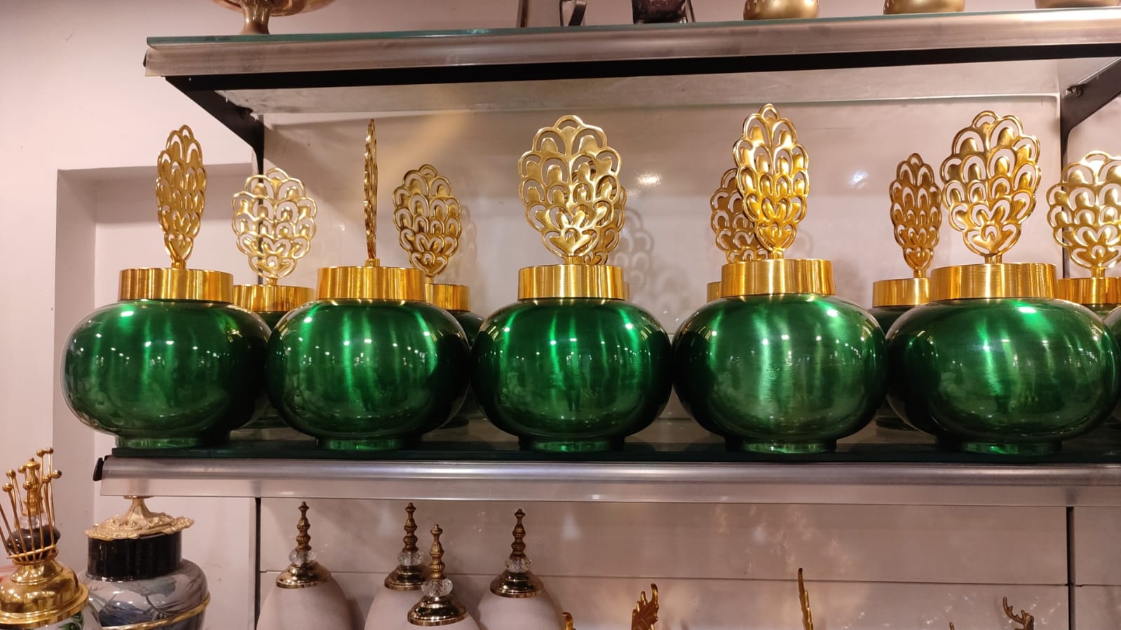 Classic Display Stand Unit - Color: Green