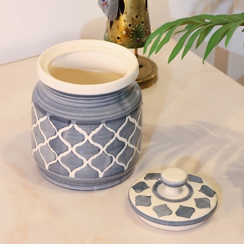 Ceramic crockery
