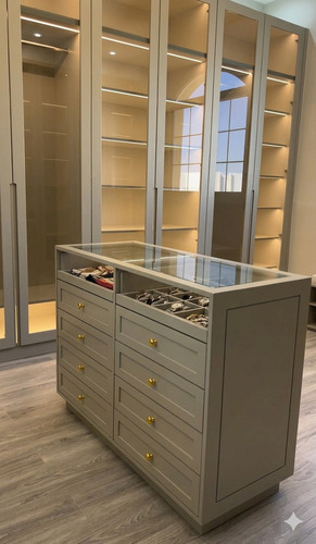 Walk In Wardrobe Cabinet