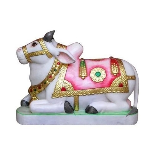Nandi Statue