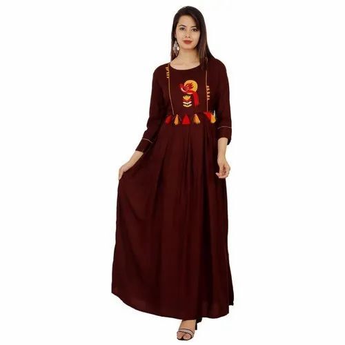 3/4th Sleeve Causal Wear Rayon Kurtis