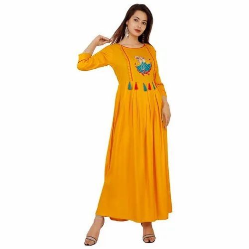 3/4th Sleeve Embroidered Rayon Kurti