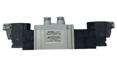 7v310c-J04 - Brass, Threaded BSP/NPT, Grey-Black, 5-15W | Precise Control, Corrosion Resistant, Leak Proof, Durable