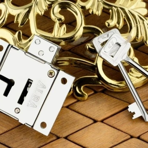 Hulk 9 Lever Padlock With 4 Keys 79mm