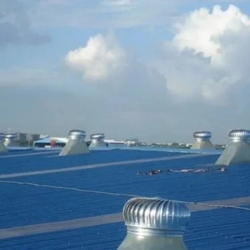 Industrial roof ventilator
