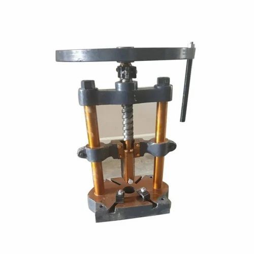 Manual Punch Dona Making Machine