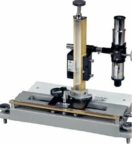 Travelling Microscope