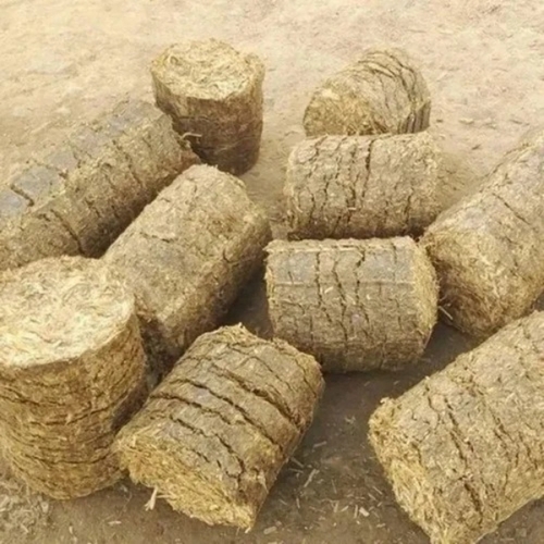 Mustard stalk briquette