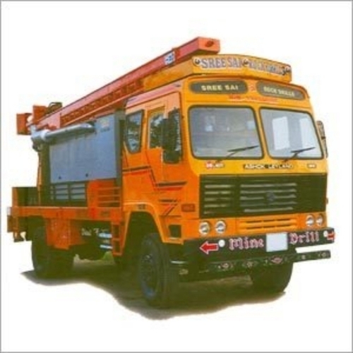 Truck Mounted Drilling Rigs - Automatic Grade: Semi-Automatic