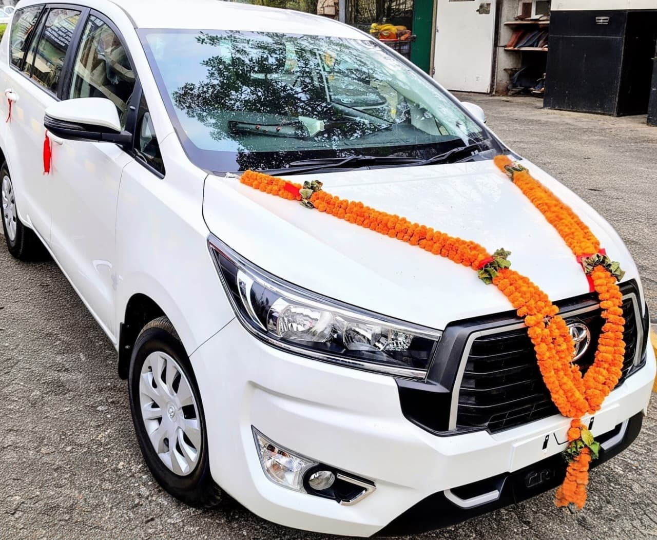 Srivalli Taxi Service in Varanasi