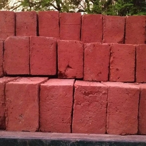 Crack Resistant Soil Red Bricks 