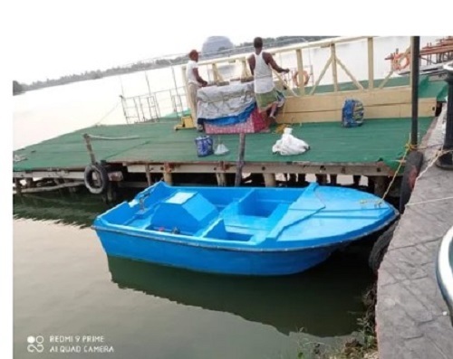 6 Seater Paddle Boat