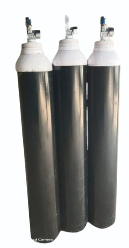 1.5L Medical Oxygen Cylinder - Material: Steel