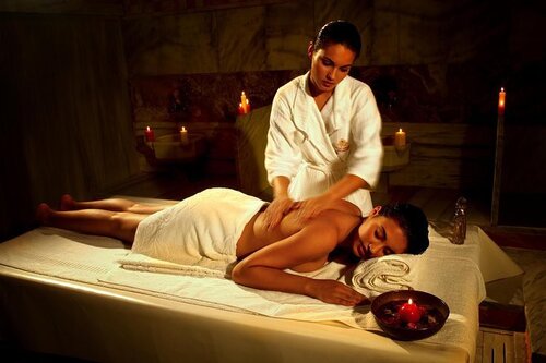 Aroma Massage