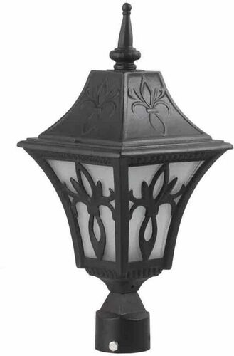 Black Metal And Glass Gate Light