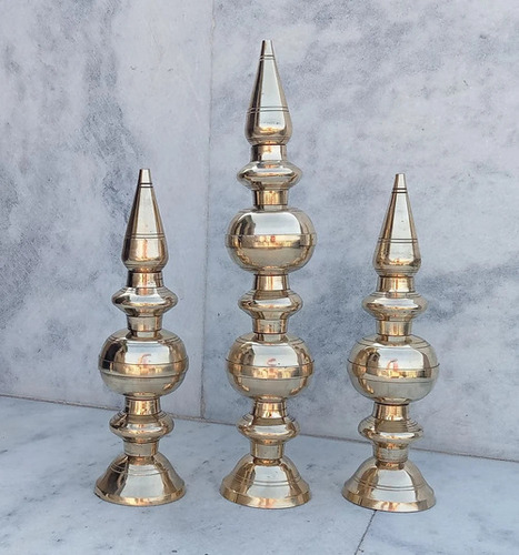 Temple Ornamentation Brass Temple Kalash - Color: Golden