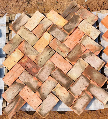 1.5 Inch Multicolor Brick - Feature: High Strength