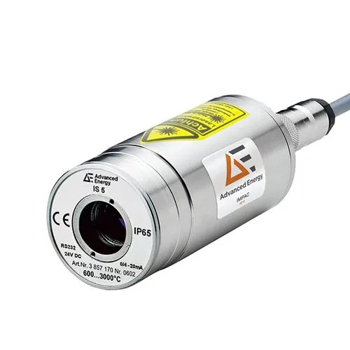 Impac Iga 5 Digital Pyrometers - Features: Compact Structure