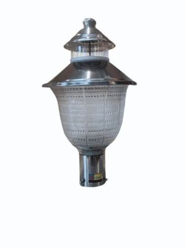 Elegant Look Fancy Gate Light