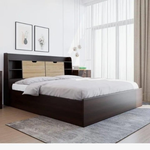 Long Lasting Wooden Bed