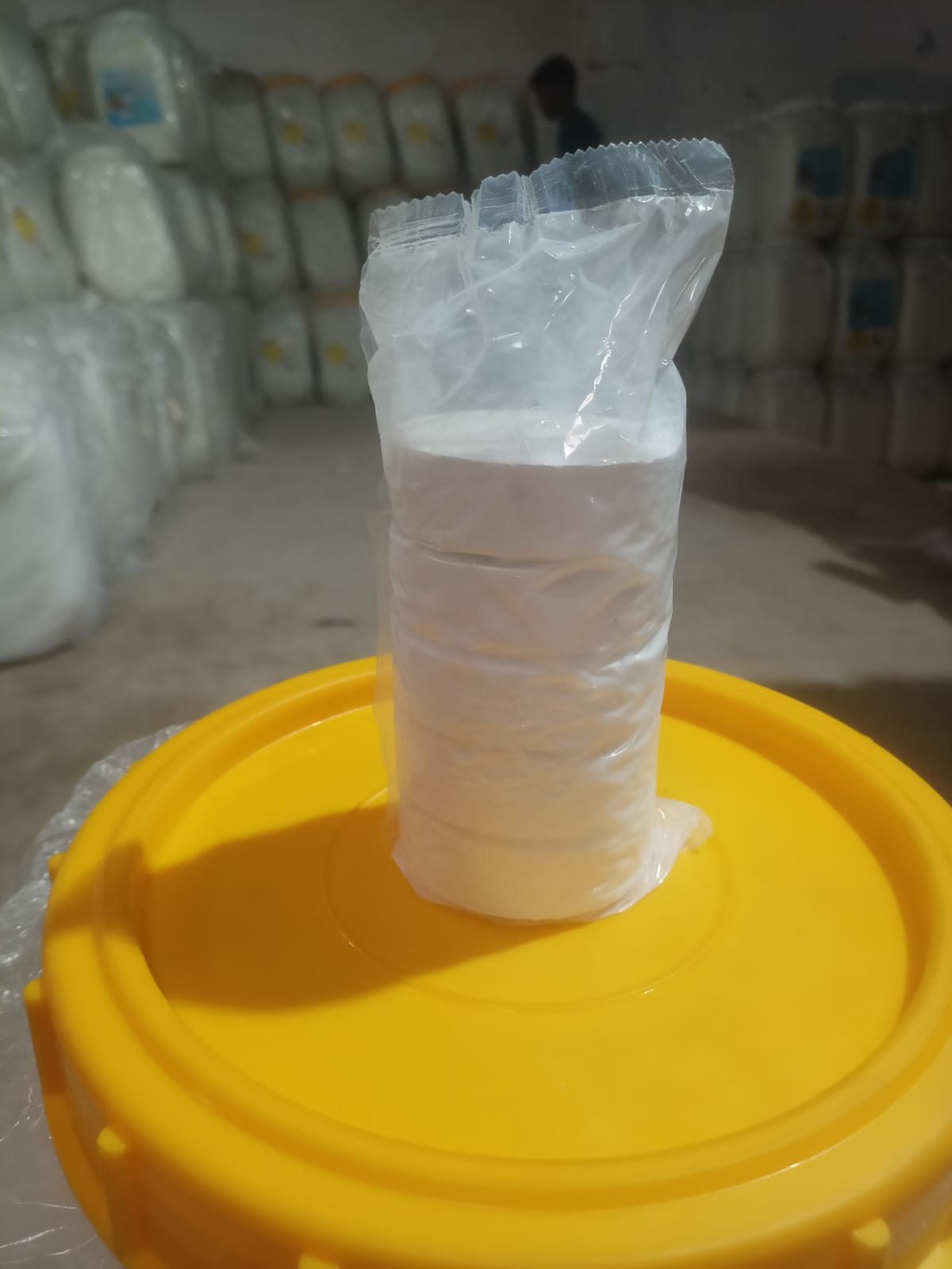 Swimming Pool Chlorine Tablet - Chemical Name: Trichloroisocyanuric Acid