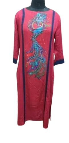 Ladies Embroidered Pink Straight Cotton Kurti