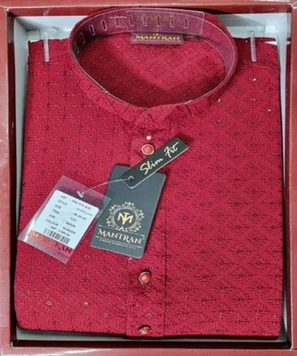 Men Stylish Kurta Pajama - Color: Maroon