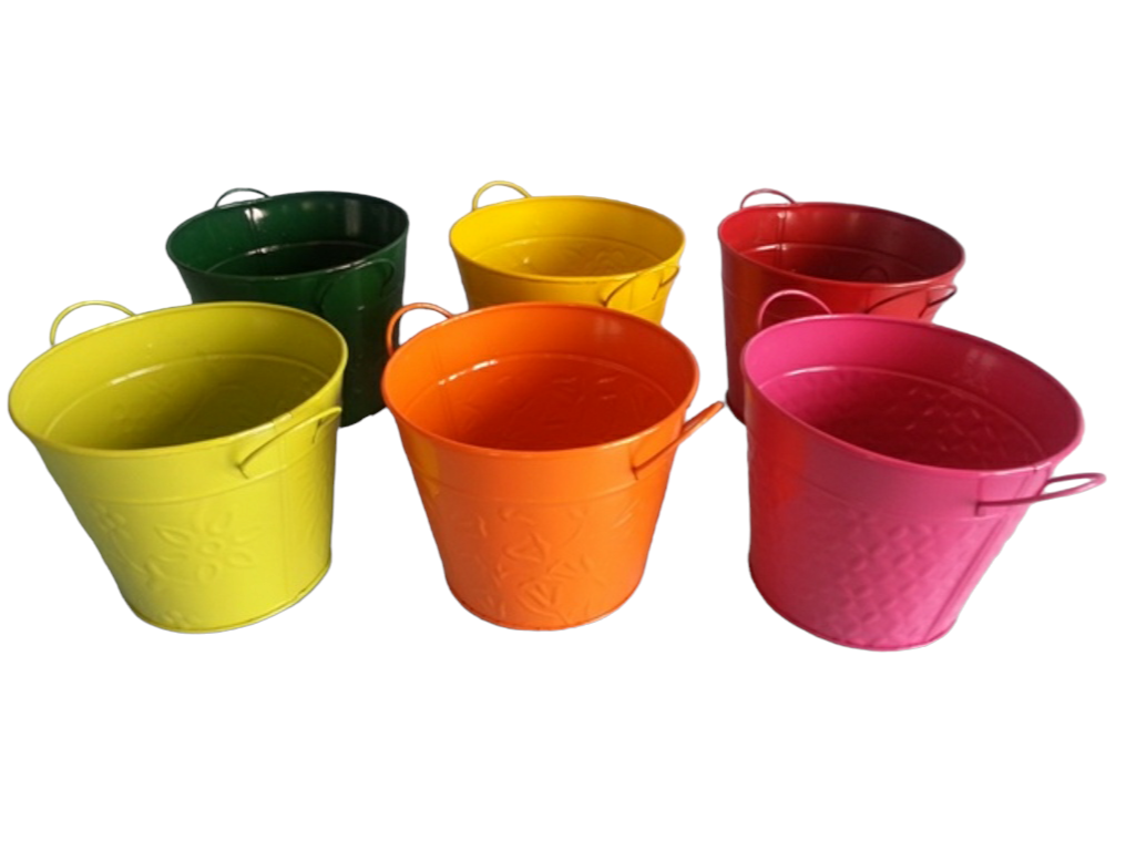 Gi Round Planter - Color: Powder Coated