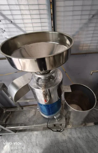 150 LPH Soybean Milk Grinder Machine