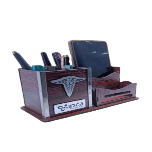 Wooden Fancy Pen Stand