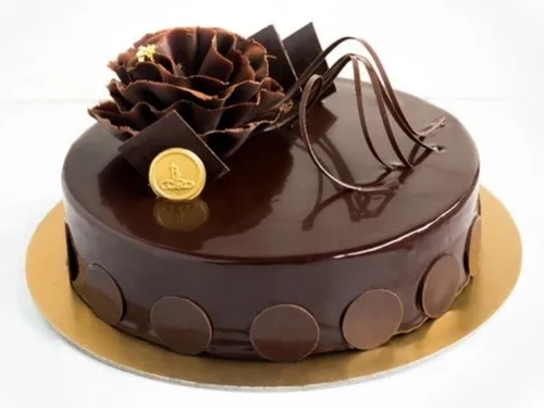 Chocolate Noir Cake