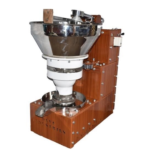 Stainless Steel Vaagai Marachekku Oil Machine